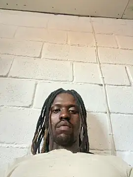 Snapshot of Wuu2now chatting on 11-23-25, 05:02 Wuu2now online show from 11-23-25, 05:02