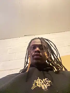 Snapshot of Wuu2now chatting on 12-18-25, 04:29 Wuu2now online show from 12-18-25, 04:29