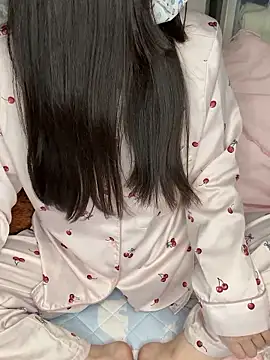 Snapshot of xx_Ojou_xx chatting on 11-02-25, 04:42 xx Ojou xx online show from 11-02-25, 04:42