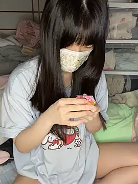 Snapshot of xx_Ojou_xx chatting on 11-16-25, 05:29 xx Ojou xx online show from 11-16-25, 05:29