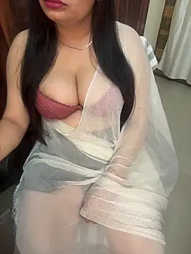 Snapshot of mansi201 chatting on 05-02-26, 06:24 mansi201 online show from 05-02-26, 06:24