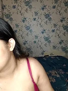priyaverma00 online show from 05-12-26, 08:17