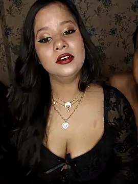priyaverma00 online show from 06-13-26, 04:38