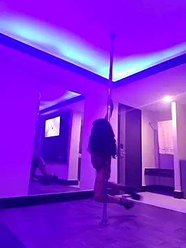 Snapshot of mamasitapetite chatting on 11-03-25, 05:20 mamasitapetite online show from 11-03-25, 05:20