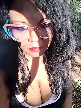 Snapshot of hemilynthomas2467 chatting on 04-05-26, 01:41 hemilynthomas2467 online show from 04-05-26, 01:41