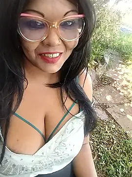 Snapshot of hemilynthomas2467 chatting on 05-07-26, 10:42 hemilynthomas2467 online show from 05-07-26, 10:42