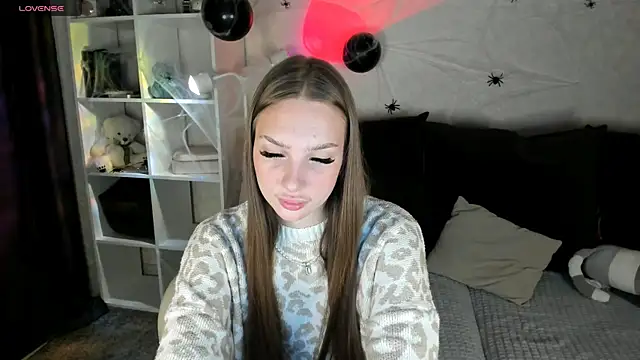 Snapshot of AliceLababy_ chatting on 10-26-25, 03:12 AliceLababy online show from 10-26-25, 03:12