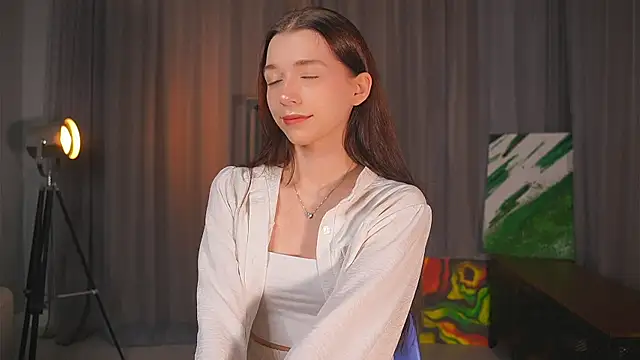 Snapshot of RoxieBolich chatting on 10-02-25, 01:40 RoxieBolich online show from 10-02-25, 01:40