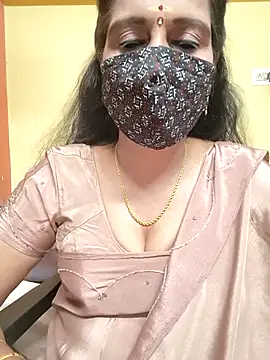 mallu-reshma online show from 10-13-25, 02:17