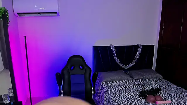 john mystic online show from 12-19-25, 02:07