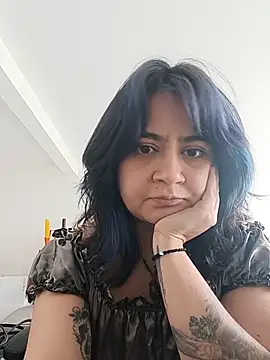 LylaVixxen online show from 03-07-26, 06:27