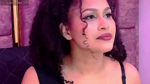 Snapshot of AYSHA_WATSON chatting on 10-11-25, 01:20 AYSHA WATSON online show from 10-11-25, 01:20