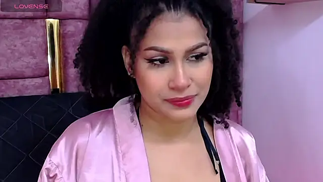 Snapshot of AYSHA_WATSON chatting on 10-16-25, 01:01 AYSHA WATSON online show from 10-16-25, 01:01