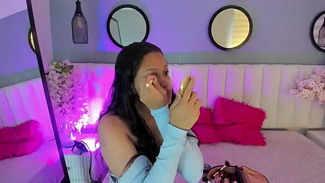 Mila Hank  online show from 11-27-25, 12:29