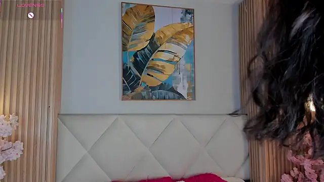 Mila Hank  online show from 05-11-26, 02:45