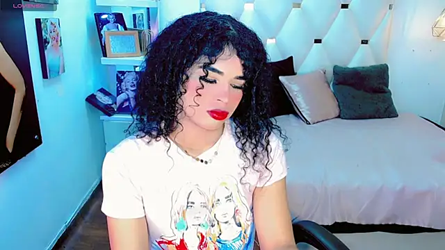 Veronica Misst  online show from 09-09-25, 11:43
