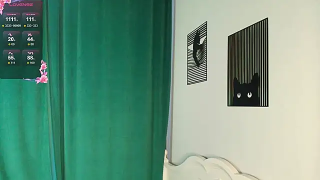 Snapshot of katerine_Monroe chatting on 09-21-25, 06:15 katerine Monroe online show from 09-21-25, 06:15