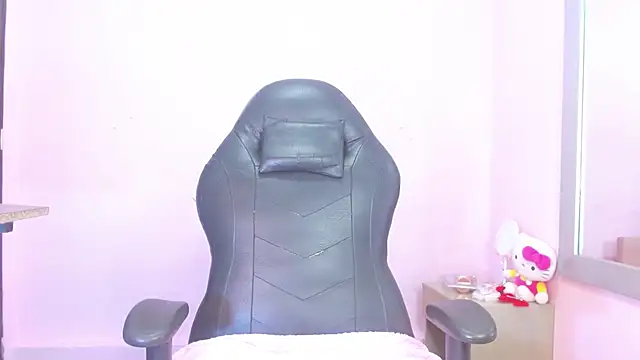 kiity horny  online show from 10-29-25, 12:51