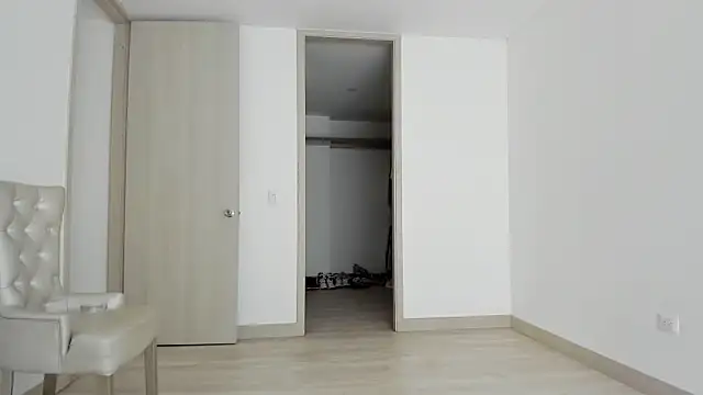 Meganbelford1 online show from 10-21-25, 04:08