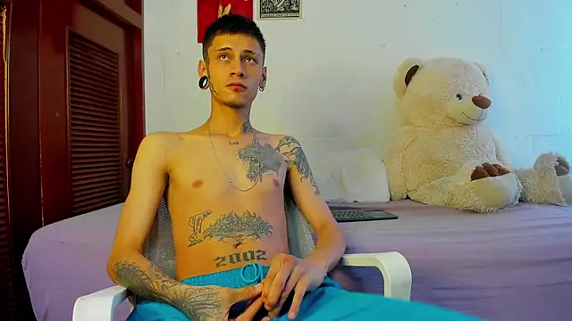 cold snow013 online show from 10-19-25, 11:11