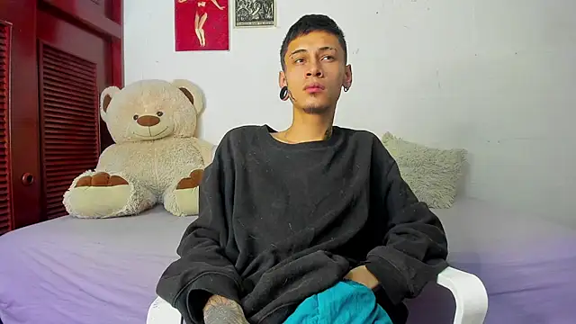 cold snow013 online show from 10-23-25, 08:24