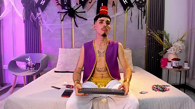 NikoStone  online show from 10-31-25, 04:24