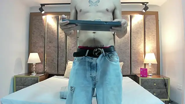 NikoStone  online show from 11-29-25, 04:04