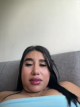 Sophie Dreamss online show from 04-30-26, 08:57