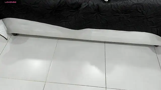 NiraLux online show from 10-07-25, 01:08