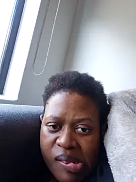 Snapshot of trickyOne chatting on 10-06-25, 09:51 trickyOne online show from 10-06-25, 09:51