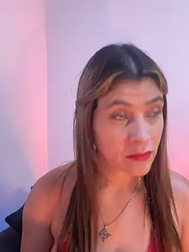 Skarlett 12  online show from 11-18-25, 11:03