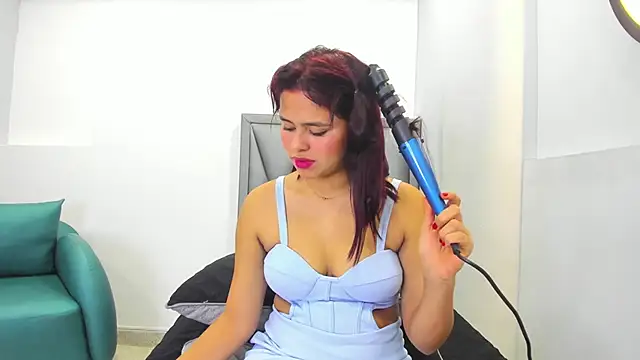 Snapshot of Sofia_villareal chatting on 10-09-25, 12:47 Sofia villareal online show from 10-09-25, 12:47