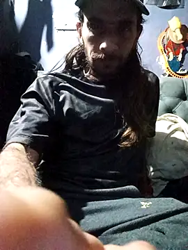 hairy mannn online show from 12-15-25, 01:21