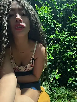 roxyrougee online show from 06-27-26, 10:53