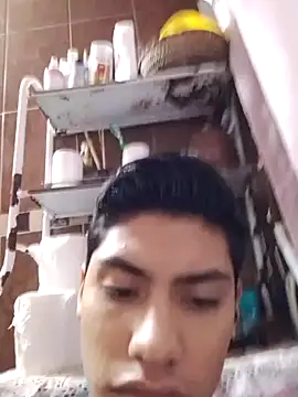 aispuro8505 online show from 09-16-25, 06:20