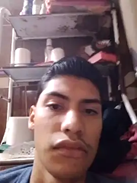 aispuro8505 online show from 12-02-25, 08:59