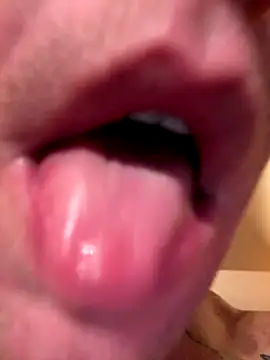 DILFiGuess11 online show from 11-07-25, 01:55