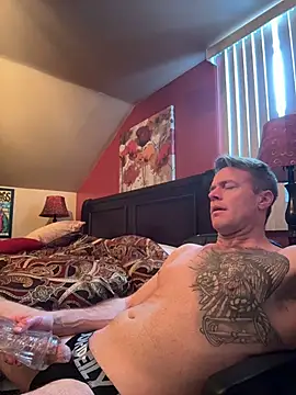 Snapshot of DILFiGuess11 chatting on 02-11-26, 07:08 DILFiGuess11 online show from 02-11-26, 07:08