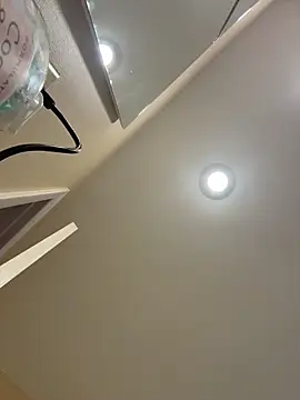 Snapshot of DILFiGuess11 chatting on 02-15-26, 03:47 DILFiGuess11 online show from 02-15-26, 03:47