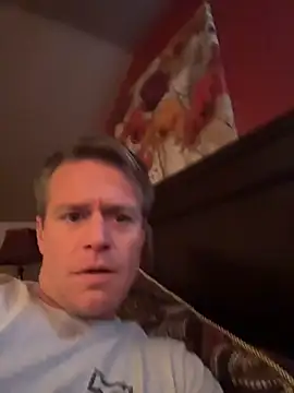 Snapshot of DILFiGuess11 chatting on 02-15-26, 09:11 DILFiGuess11 online show from 02-15-26, 09:11