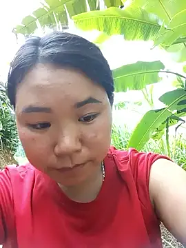 Snapshot of may-squirl chatting on 09-12-25, 08:25 may-squirl online show from 09-12-25, 08:25