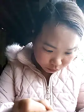 Snapshot of may-squirl chatting on 01-16-26, 11:53 may-squirl online show from 01-16-26, 11:53