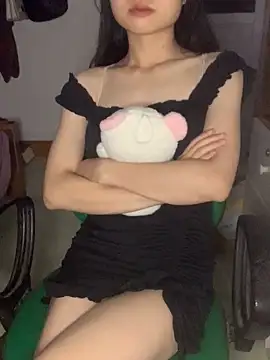  Mon 23 online show from 10-11-25, 08:07