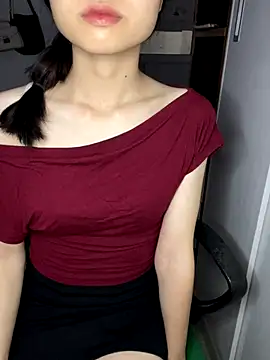  Mon 23 online show from 11-18-25, 02:28