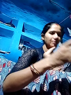 Jooli xx online show from 09-28-25, 12:27