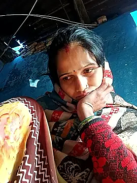 Jooli xx online show from 01-13-26, 04:29