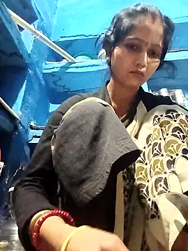 Jooli xx online show from 02-07-26, 11:41