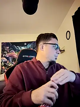 YoBlezz online show from 09-26-25, 04:27