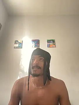 Snapshot of TRILLAHUNG chatting on 09-21-25, 08:54 TRILLAHUNG online show from 09-21-25, 08:54