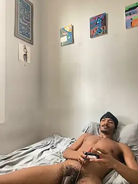 Snapshot of TRILLAHUNG chatting on 09-23-25, 06:11 TRILLAHUNG online show from 09-23-25, 06:11